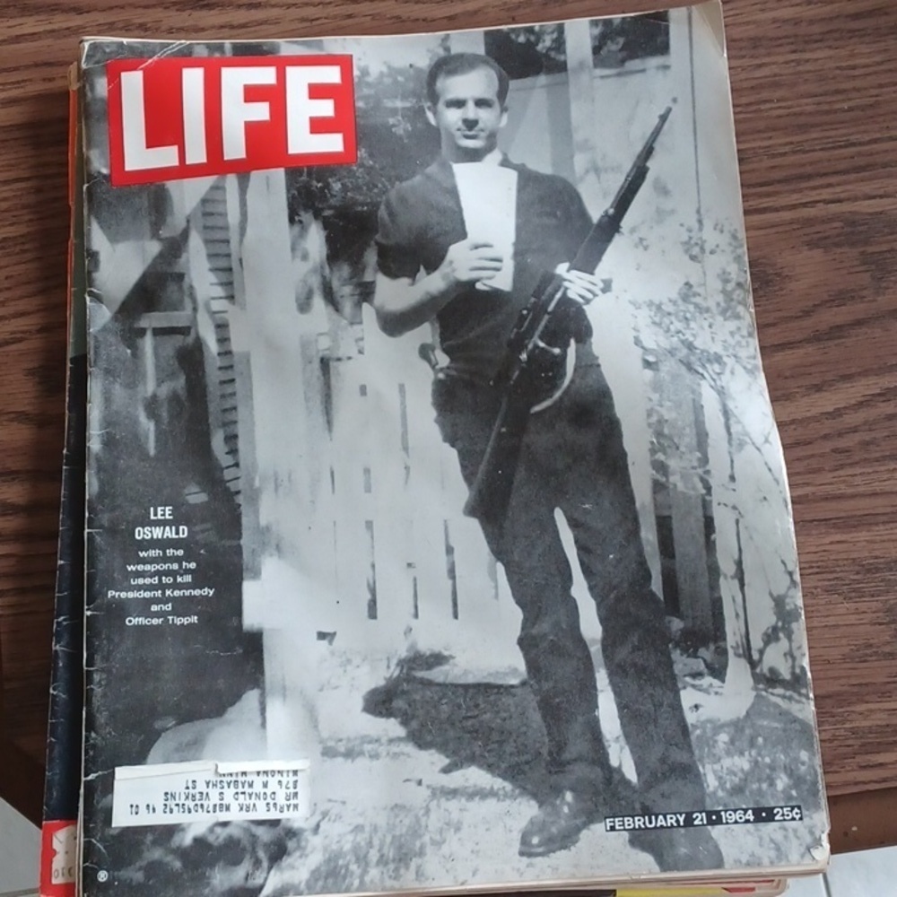 Vintage Life Magazine Kennedy's Assassin February 21 1964
